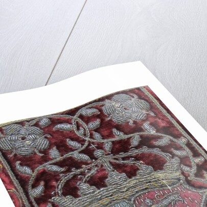 Embroidered velvet binding on John Udalls Sermons with the arms of Elizabeth I, 1596 by Anonymous master