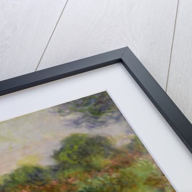 Bassin aux Nymphéas, les Rosiers, 1913 by Claude Monet