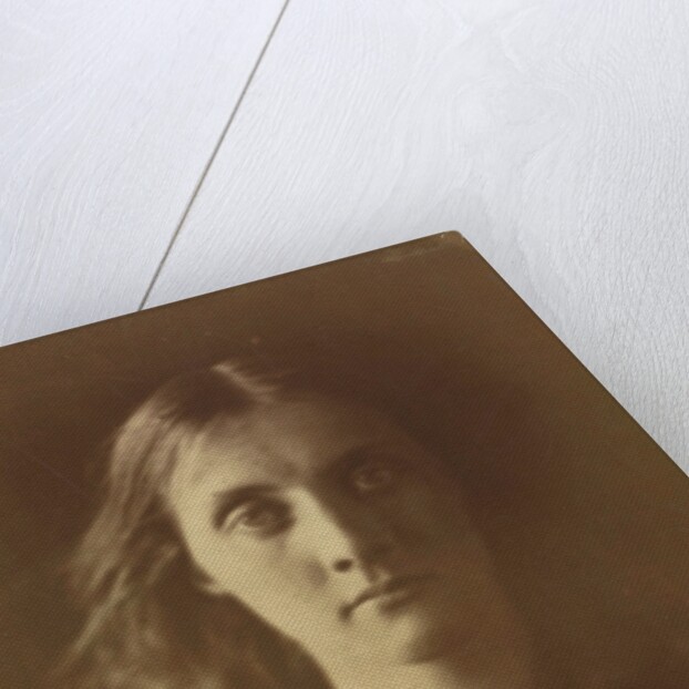 Julia Jackson Duckworth, 1867 by Julia Margaret Cameron