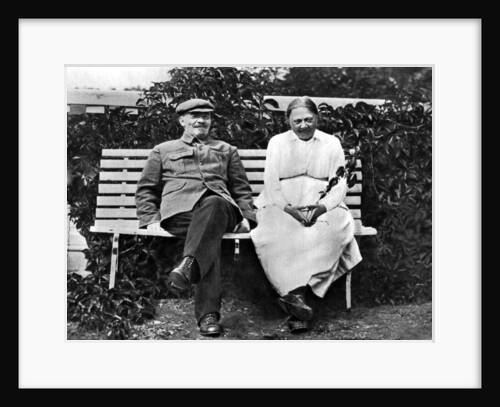 Russian Bolshevik leader Vladimir Lenin and Nadezhda Krupskaya, Gorki, USSR, 1922 by Unknown