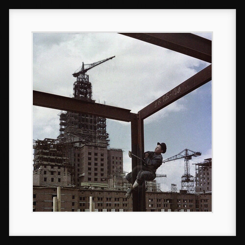The construction of the main building of Moscow State University on Lenin Hills by Anonymous