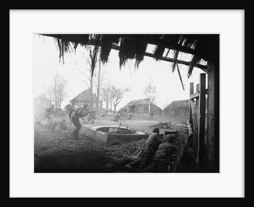 The Soviet army counter-attacks. Late October, 1941. Tarutino, Kaluga region by Anonymous