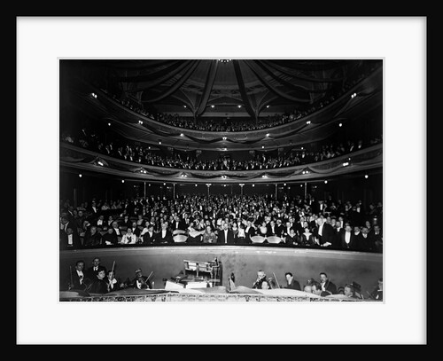 Celebration at the National Theatre on 13 January 1918 after the recognition of Finnish independence by Eric Sundström