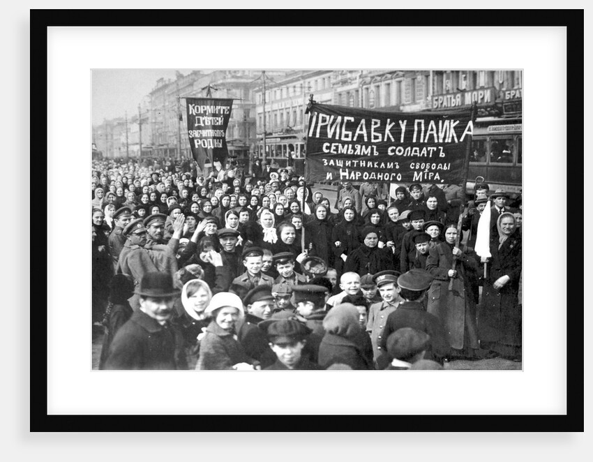 Striking Putilov workers on the first day of the February Revolution, St Petersburg, Russia, 1917 by Anonymous