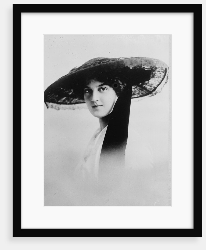 Grand Duchess Maria Pavlovna of Russia, 1912 by Jaeger Photo Studio