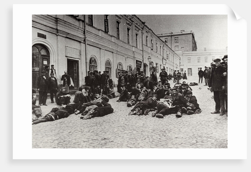 Moscow homeless shelter dwellers, Russia, c1904 by Unknown