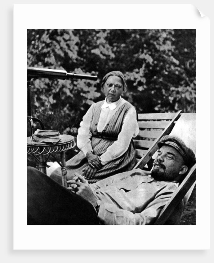 Russian Bolshevik leader Vladimir Lenin and Nadezhda Krupskaya, Gorki, USSR, 1922 by Unknown