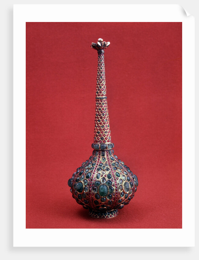 Gold and enamel flask with emeralds, Indian, 17th century by Unknown