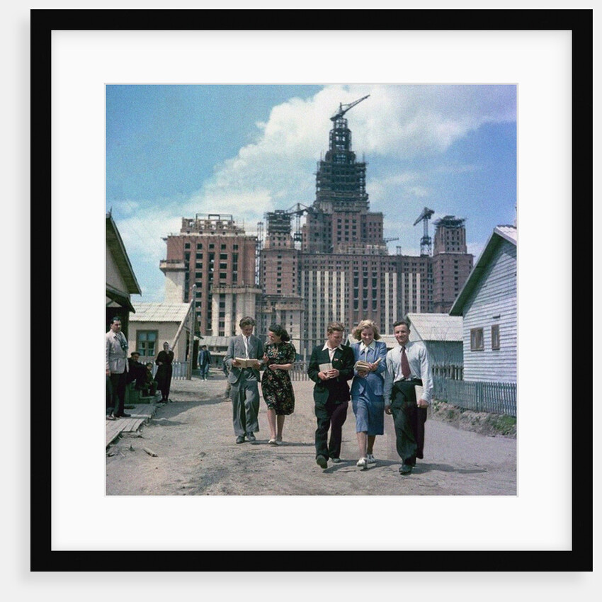 The construction of the main building of Moscow State University on Lenin Hills by Anonymous