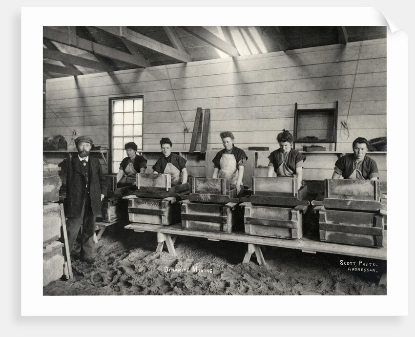 Dynamite mixing, Ardrossan, 1897 by Anonymous