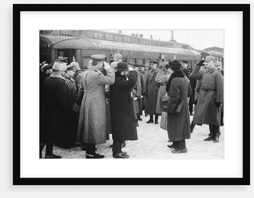 Meeting of Russian and Austro-Hungarian Military Officers in Brest-Litovsk, 1918, 1918 by Anonymous