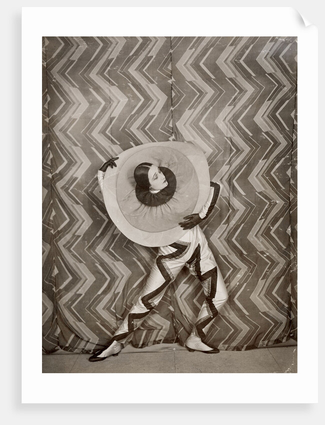 Pierrot-Éclair costume designed by Sonia Delaunay for the film Le ptit Parigot by Anonymous