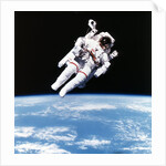 US Astronaut Bruce McCandless spacewalking, 1984 by Unknown