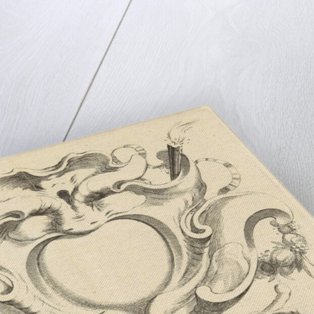 Broad lobe cartridge with heart-shaped compartment by Johannes Lutma II