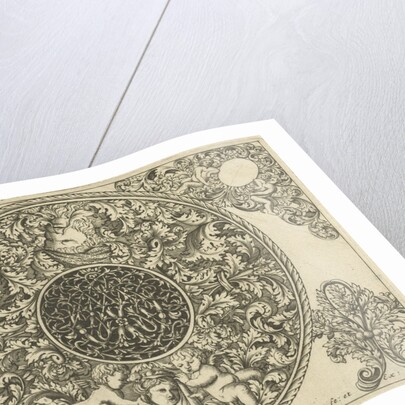 Edge of circular plate with leaf tendrils, masks and putti, Anthonie de Winter by C. de Moelder