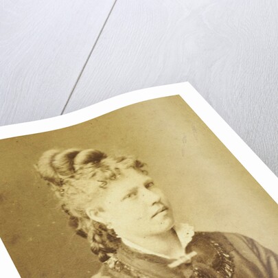 Portrait of woman by W. Grein-Vonk