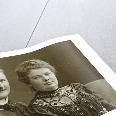 Portrait of couple by Alex Möhlen