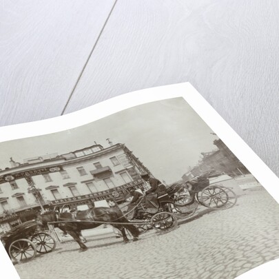 Russian Droshky coaches with driver waiting for passengers in St. Petersburg by Henry Pauw van Wieldrecht