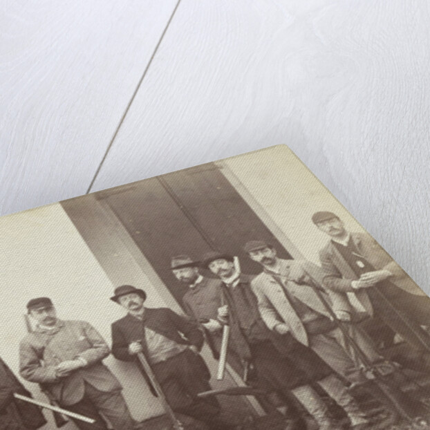 Group portrait of hunt with Maarten and Henry Pauw van Wieldrecht by Henry Pauw van Wieldrecht