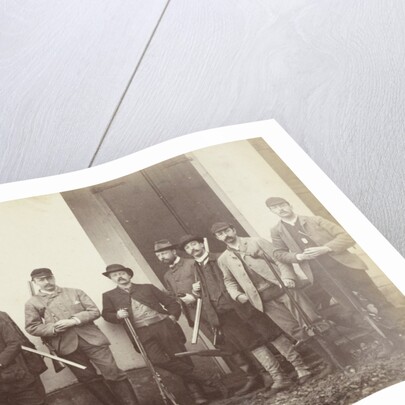 Group portrait of hunt with Maarten and Henry Pauw van Wieldrecht by Henry Pauw van Wieldrecht