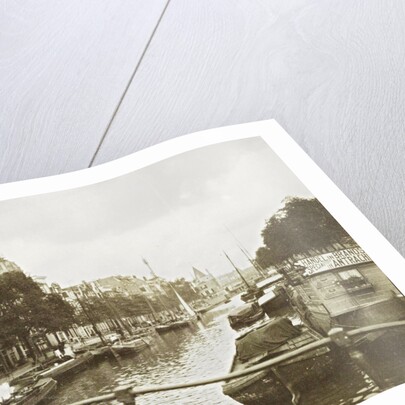 Sight over the Geldersekade, Amsterdam by Anonymous