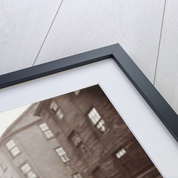 Street in Glasgow by Thomas Annan