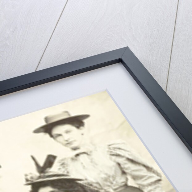 Portrait of four women, Mat printed representation of the studio by Anonymous