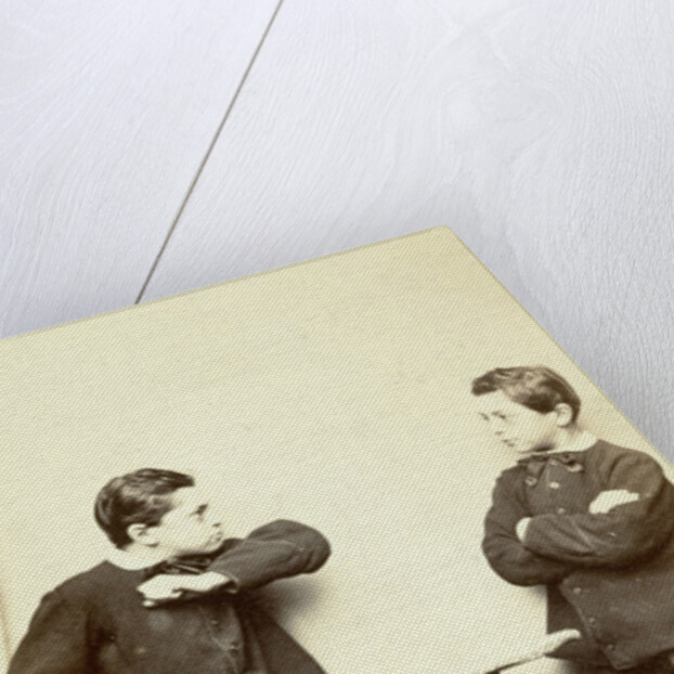 Two guys standing at table, acting attack posture and inaccessibility by L. de Koningh