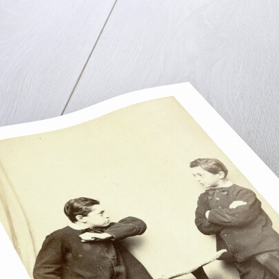 Two guys standing at table, acting attack posture and inaccessibility by L. de Koningh