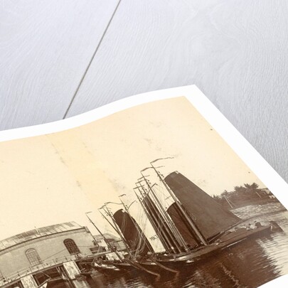 Moored sailing vessels in the Oranjesluizen in Amsterdam by Anonymous