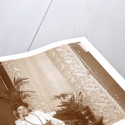 Family Album including pictures of Wijnhandel Kraaij & Co. Bordeaux Amsterdam by Anonymous