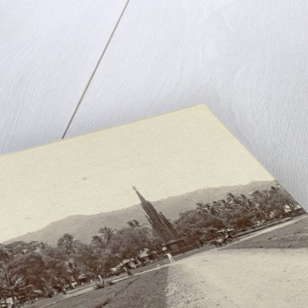 Monument on a square in the Dutch East Indies before a carriage and a velocipede, Indonesia by Christiaan Benjamin Nieuwenhuis