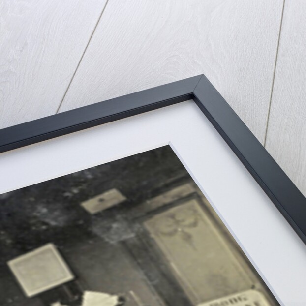 Interior of the (grocers?) Shop Fernantzen-Schmidtz, Prins Hendrikkade 146, Amsterdam by Anonymous