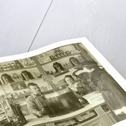 Interior of the grocery G. v.d Woerdt Van Woustraat 180, Amsterdam by Anonymous