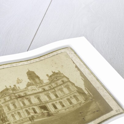 Building in Paris, France by Henri Plaut