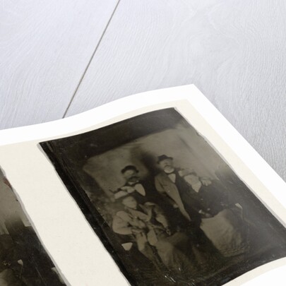 Group portrait by Anonymous