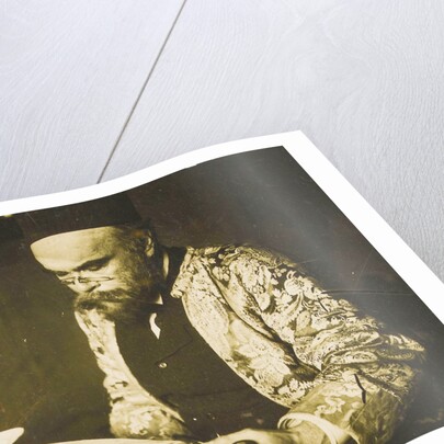 Portrait of Paul Verlaine, reading by Willem Witsen