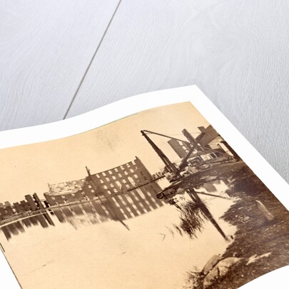 Ruins of the burnt district, from the canal basin, Richmond, VA, looking east by Anonymous