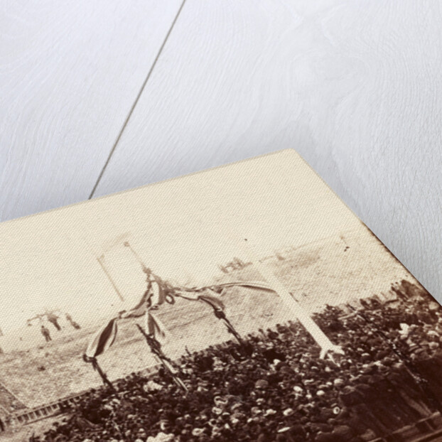 Raising the old flag over Fort Sumter, USA by Anonymous