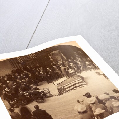 Major Jenkins receiving South Carolina's sword from President Roosevelt, Exposition Auditorium, Charleston, S.C., USA by Anonymous