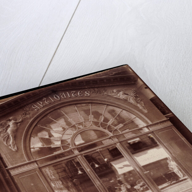 Vieille Empire, 21 Faubourg St. Honoré (Antique Store, rue du Faubourg-Saint-Honoré) by Eugène Atget