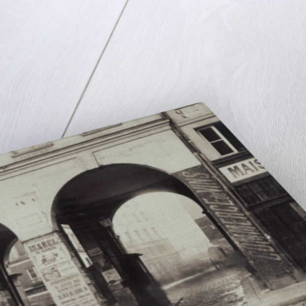 Les Deux-Portes. Vue prise de la rue des Innocents vers la rue de la Ferronnerie. by Charles Marville