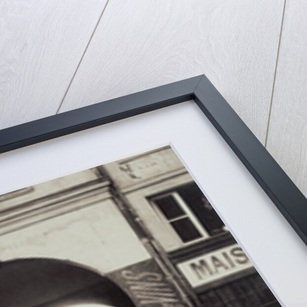 Les Deux-Portes. Vue prise de la rue des Innocents vers la rue de la Ferronnerie. by Charles Marville