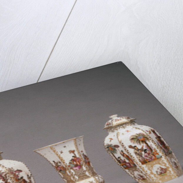 Assembled Set of Five Vases by Johann Gregor Höroldt