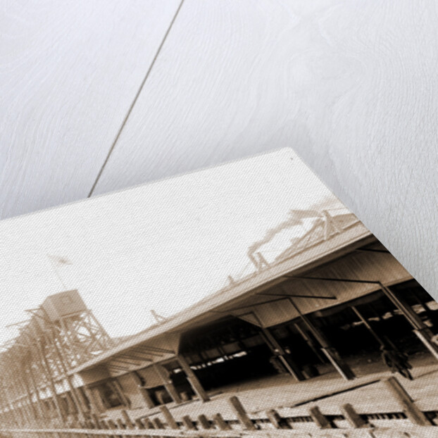Stuyvesant elevators from the river, New Orleans by Anonymous