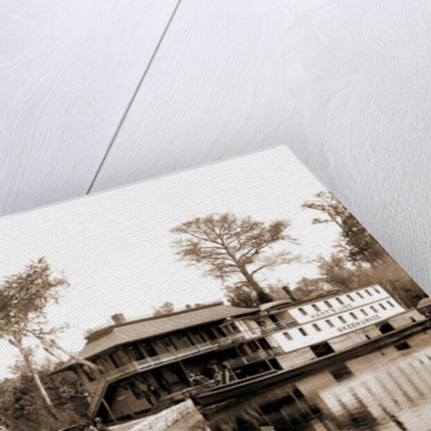 The Okeehumkee at wharf, Silver Springs by Anonymous