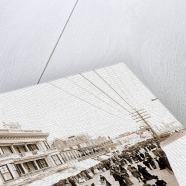 Board walk towards Steel Pier, Atlantic City by Anonymous
