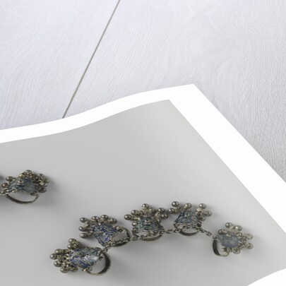 Toe jewelery by Anonymous