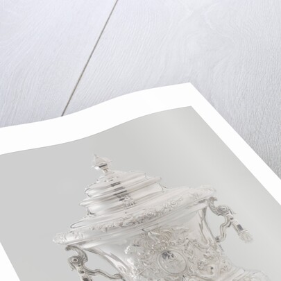 Wine fountain and cooler by Alger Mensma