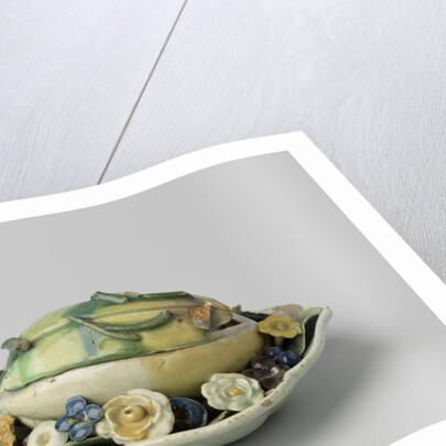 Butter dish in the shape of a melon, Blankenburg by Arie Blankers